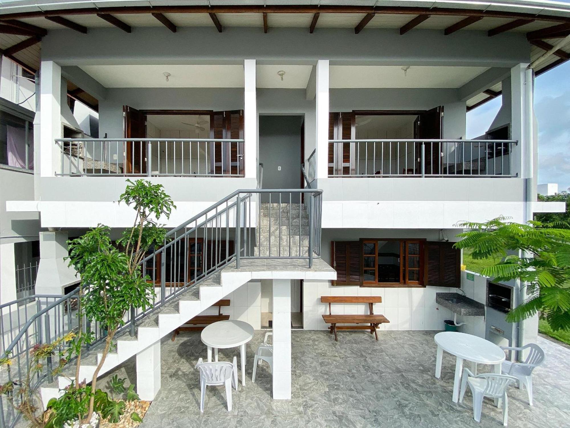 Residencial Verdes Mares Бомбиньяс Экстерьер фото