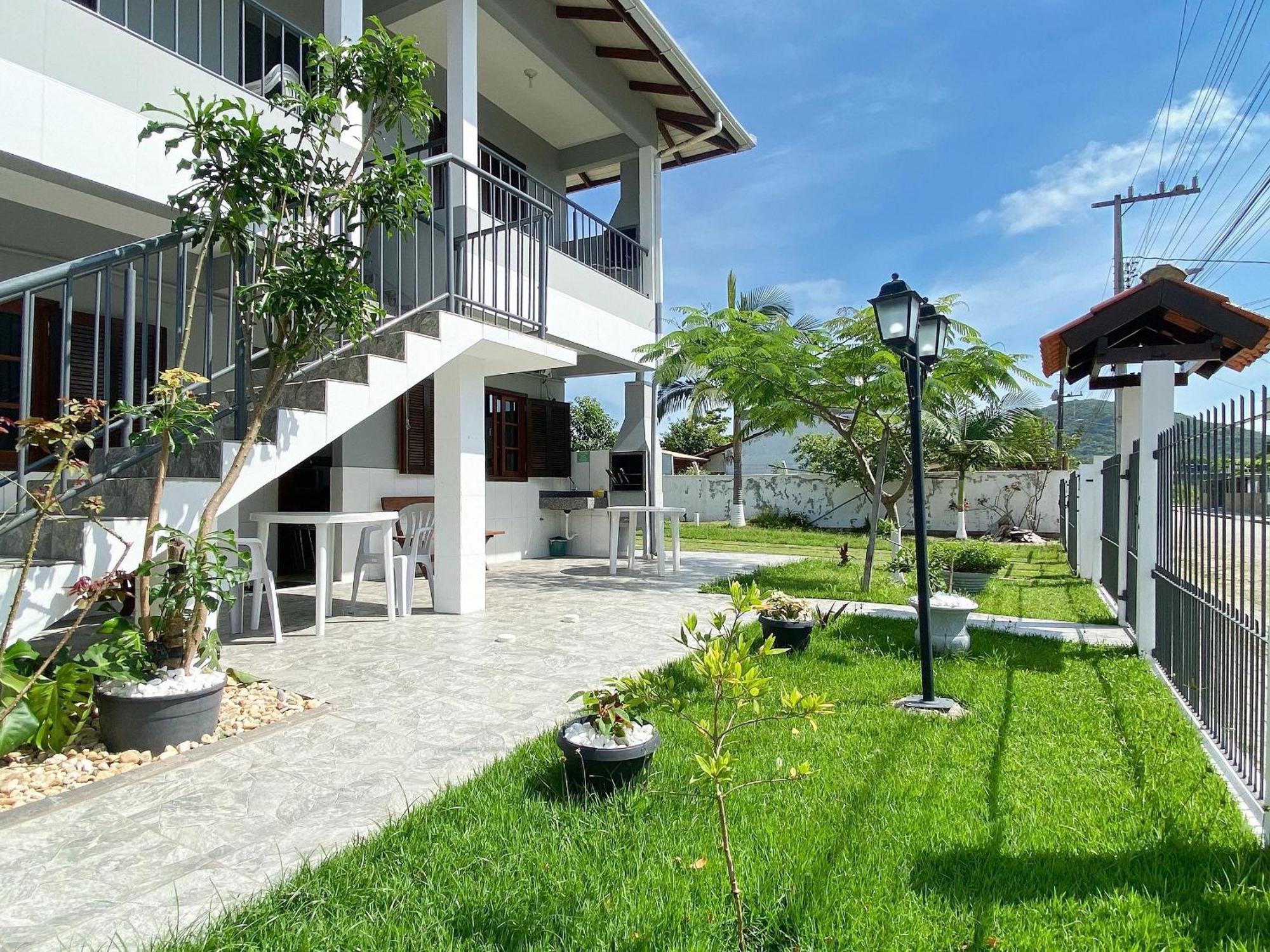 Residencial Verdes Mares Бомбиньяс Экстерьер фото